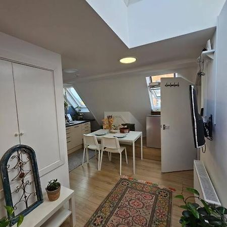 West Kensington Bright Flat Apartment London Exterior photo