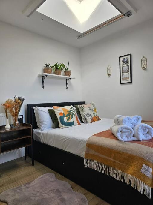 West Kensington Bright Flat Apartment London Exterior photo